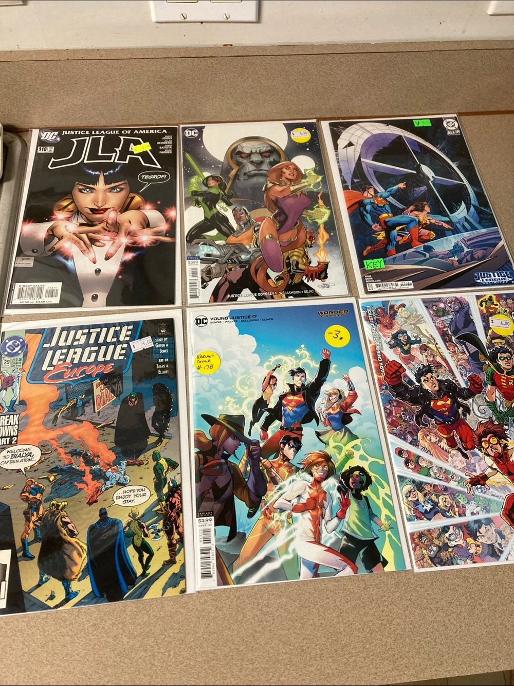 DC Comics Justice League Assorted Color Covers — Black, Blue, Red